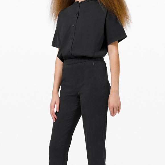 🍋 NWT Lululemon Perfectly Poised Jumpsuit
Black 8 - Picture 7 of 15